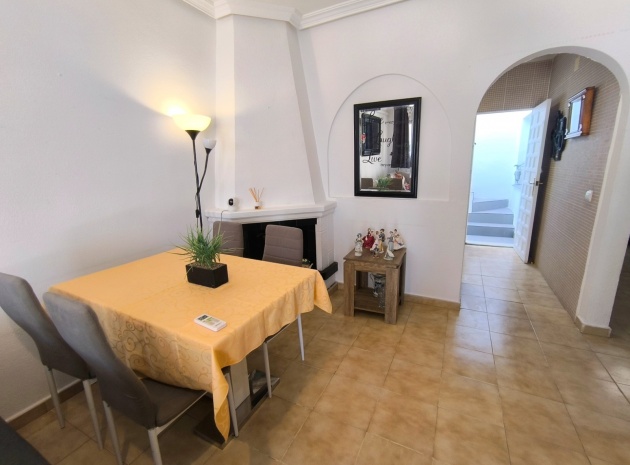 Resale - Bungalow - San Miguel de Salinas - balcon costa