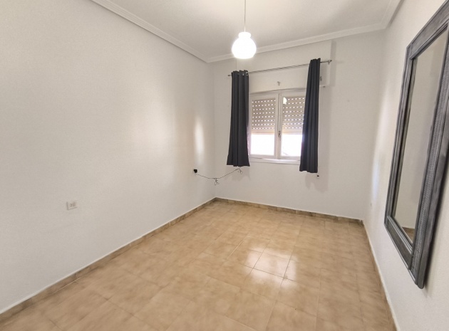 Resale - Bungalow - San Miguel de Salinas - balcon costa