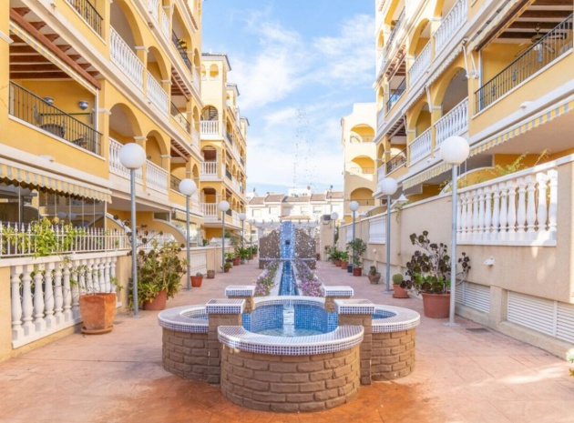 Resale - Apartment - Algorfa - fontana