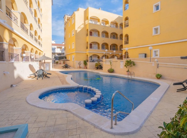 Resale - Apartment - Algorfa - fontana