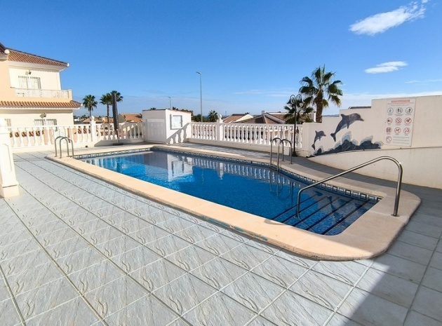 Resale - Townhouse - Ciudad Quesada