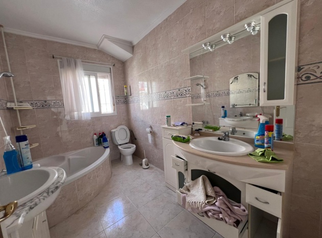 Resale - Townhouse - Ciudad Quesada