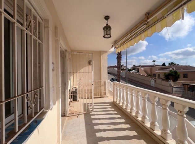 Resale - Townhouse - Ciudad Quesada