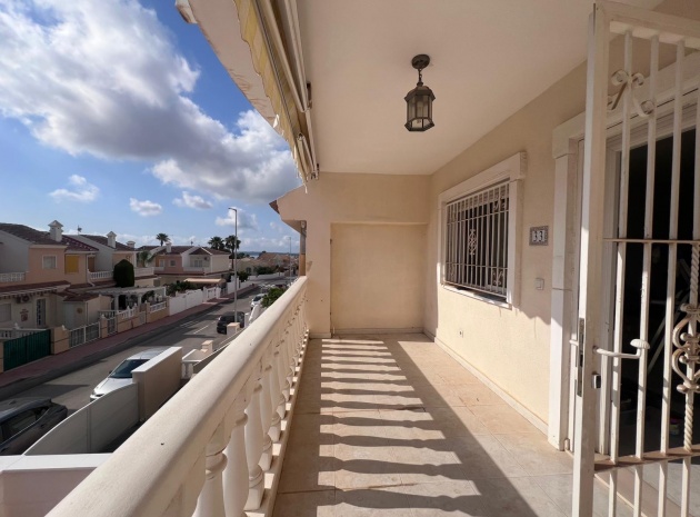 Resale - Townhouse - Ciudad Quesada