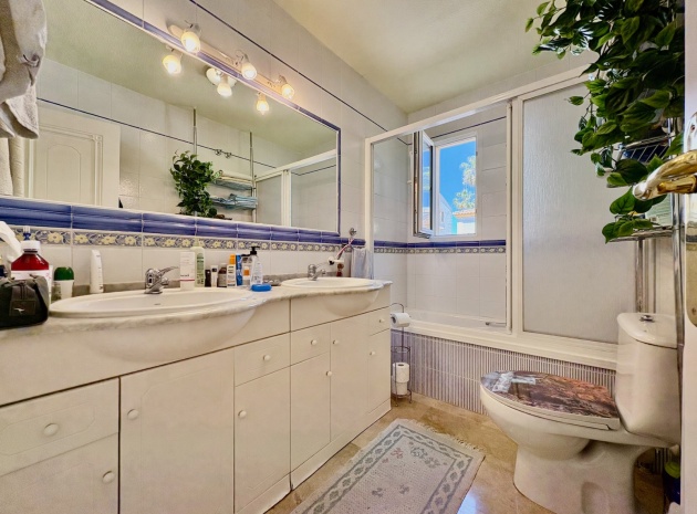 Revente - Villa - Villamartin - rioja