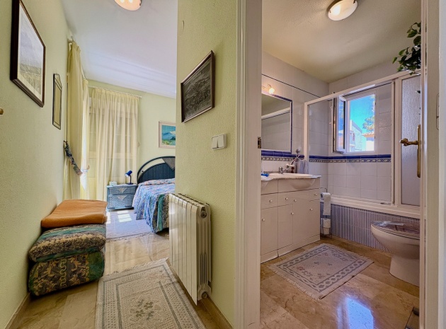 Revente - Villa - Villamartin - rioja