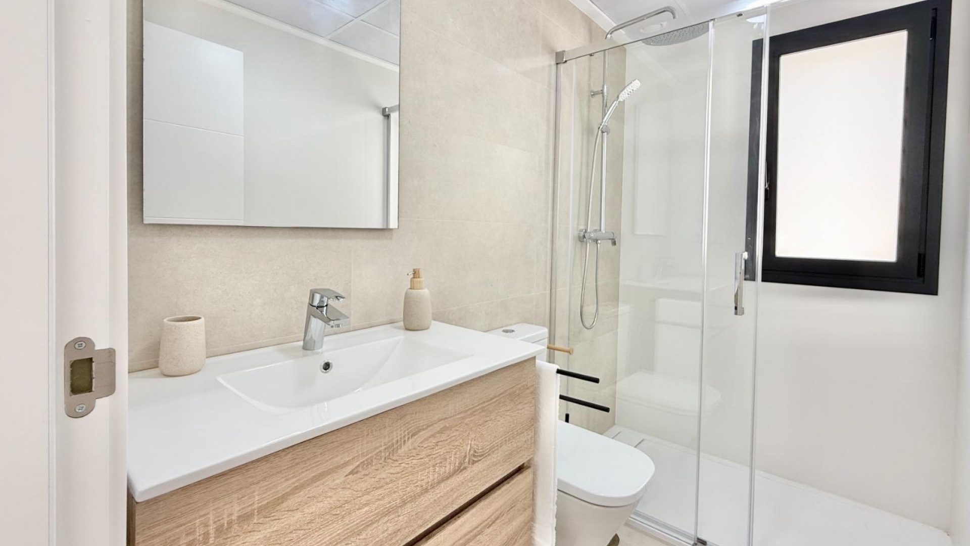 Nieuw gebouw - Herenhuis - Cox - Sin Zona