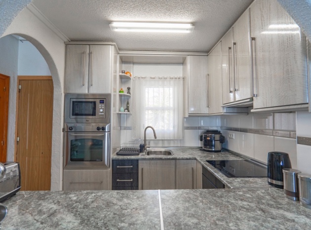 Resale - Townhouse - Ciudad Quesada