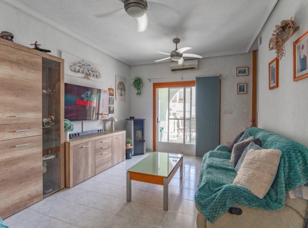 Resale - Townhouse - Ciudad Quesada