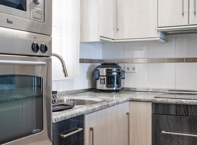 Resale - Townhouse - Ciudad Quesada