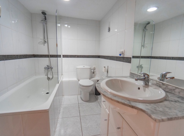 Resale - Townhouse - Ciudad Quesada