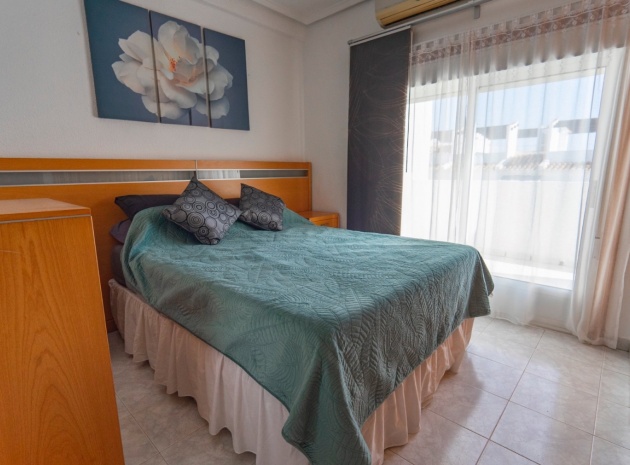 Resale - Townhouse - Ciudad Quesada