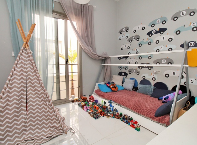 Revente - Villa - Villamartin - PAU 26