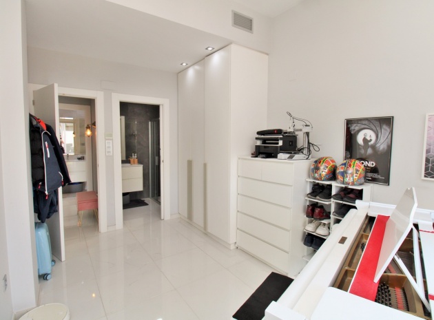 Revente - Villa - Villamartin - PAU 26