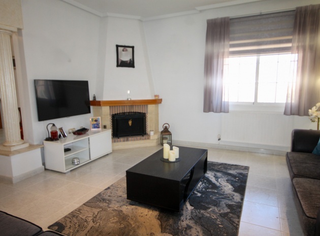 Resale - Villa - Villamartin - El Galan