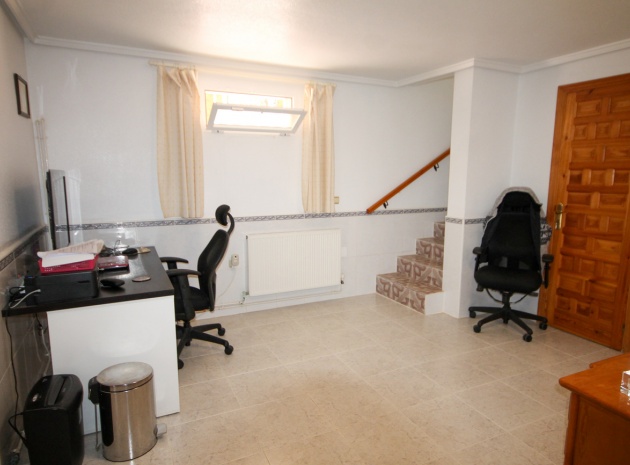 Resale - Villa - Villamartin - El Galan