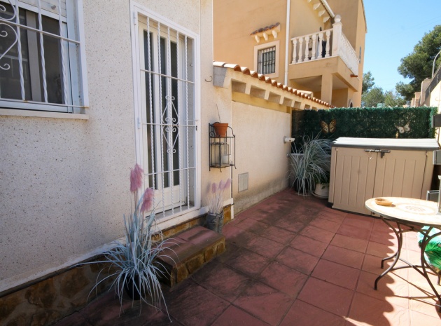 Resale - Villa - Villamartin - El Galan