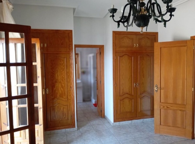 Revente - Villa - Daya Nueva