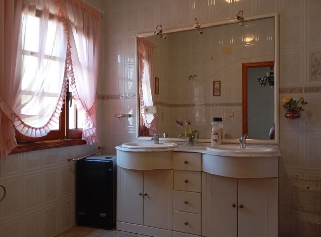 Revente - Villa - Daya Nueva