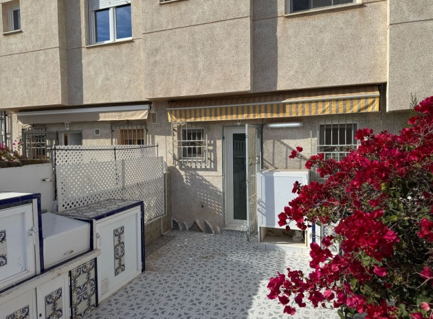 Wederverkoop - Herenhuis - Torrevieja - Aguas Nuevas