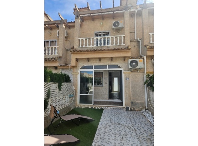Wederverkoop - Herenhuis - Torrevieja - Aguas Nuevas