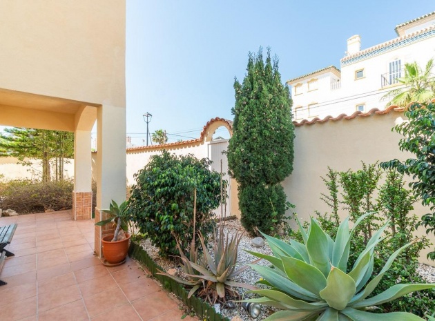 Återförsäljning - Villa - La Mata - cabo cervera