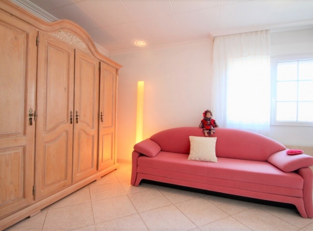 Återförsäljning - Villa - Villamartin