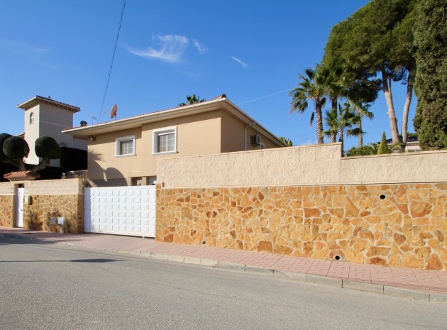 Återförsäljning - Villa - Villamartin