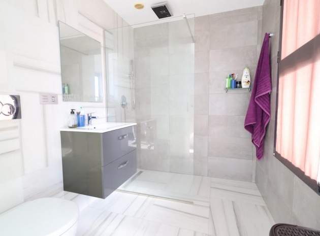 Resale - Villa - Cabo Roig - Lomas de Cabo Roig