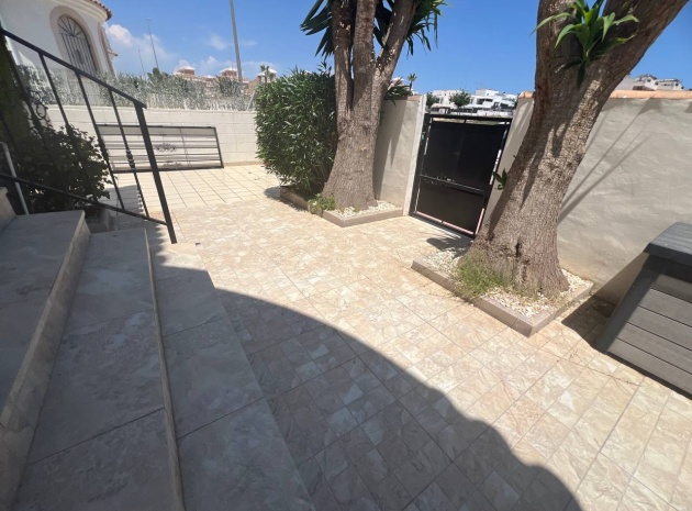 Wiederverkauf - Villa - La Marina