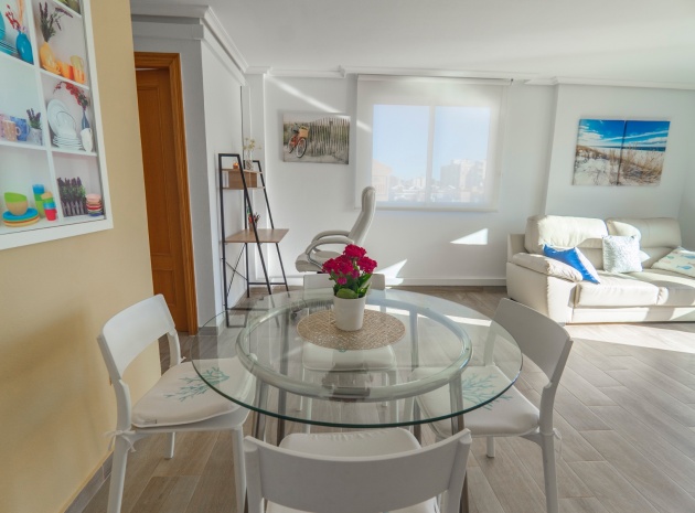 Återförsäljning - Lägenhet - Torrevieja - Beachside Torrevieja