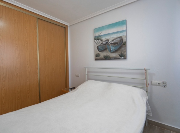 Återförsäljning - Lägenhet - Torrevieja - Beachside Torrevieja