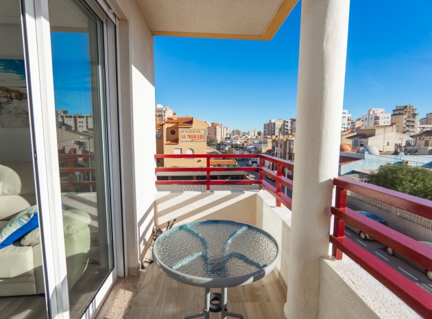 Återförsäljning - Lägenhet - Torrevieja - Beachside Torrevieja