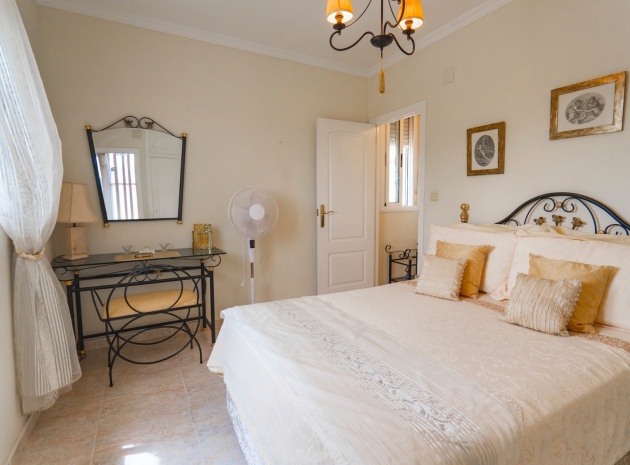 Återförsäljning - Villa - Ciudad Quesada - Rojales