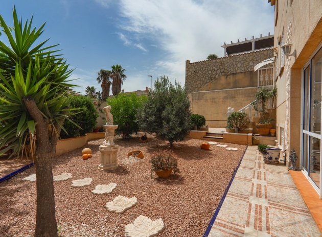 Återförsäljning - Villa - Ciudad Quesada - Rojales