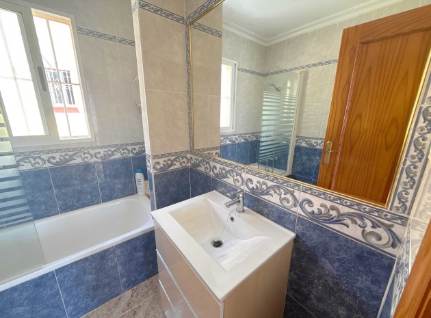 Wederverkoop - Herenhuis - Cabo Roig - la regia