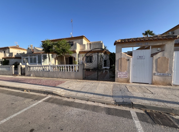 Resale - Villa - Playa Flamenca - iria