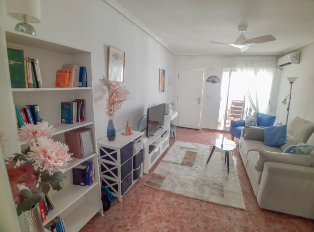 Resale - Apartment - Los Montesinos - entre naranjos