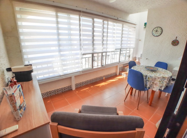 Resale - Apartment - Los Montesinos - entre naranjos