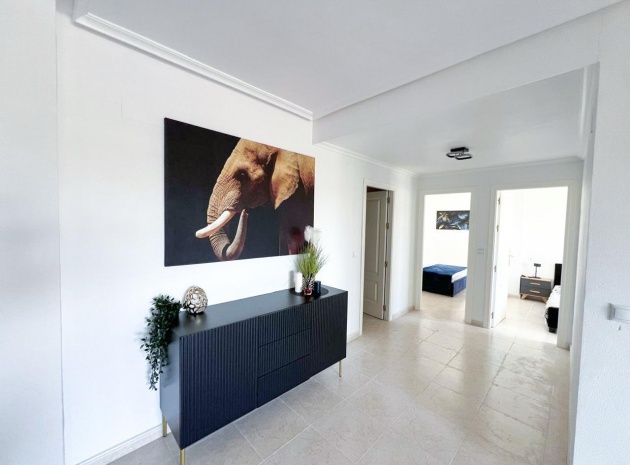 Resale - Apartment - Campoamor