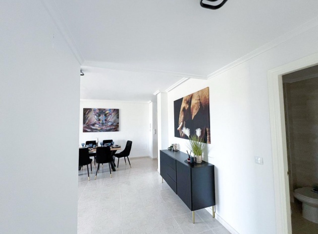 Resale - Apartment - Campoamor