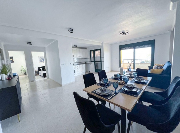 Resale - Apartment - Campoamor