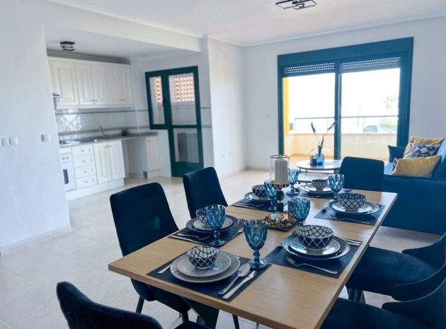Resale - Apartment - Campoamor