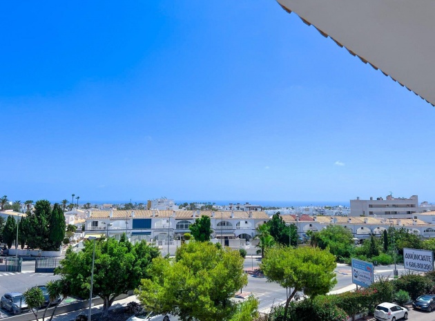 Resale - Apartment - Campoamor