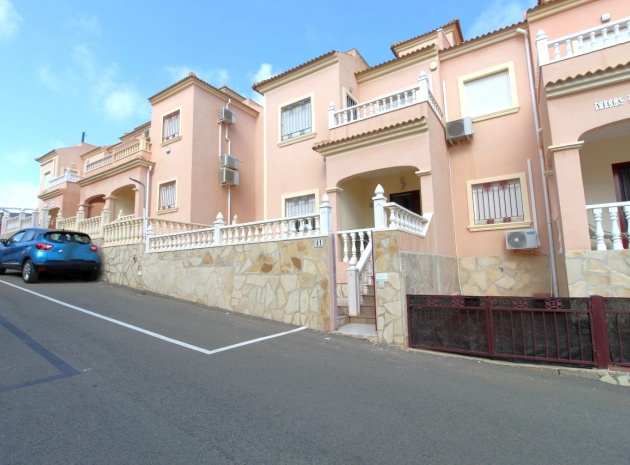 Revente - Villa - Playa Flamenca - pueblo caballero