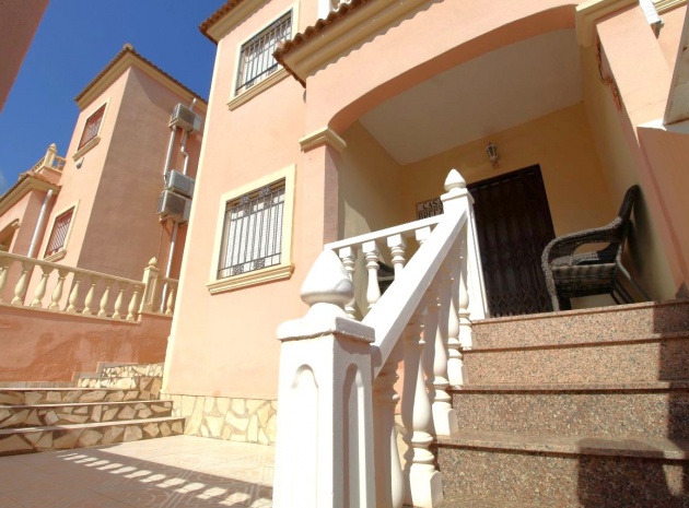 Revente - Villa - Playa Flamenca - pueblo caballero