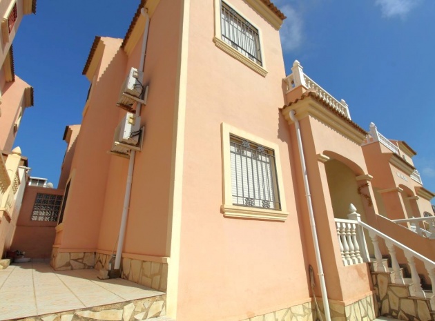 Revente - Villa - Playa Flamenca - pueblo caballero