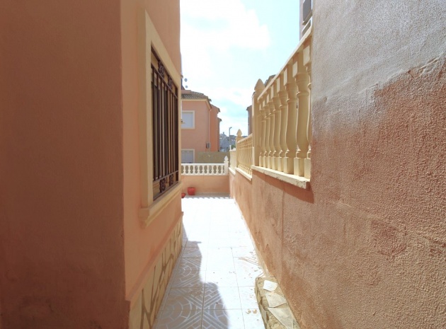 Revente - Villa - Playa Flamenca - pueblo caballero