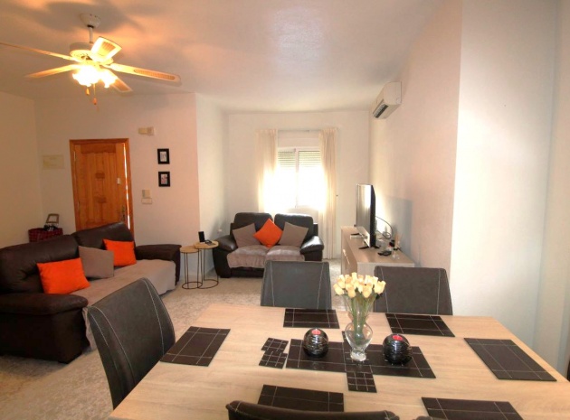 Revente - Villa - Playa Flamenca - pueblo caballero