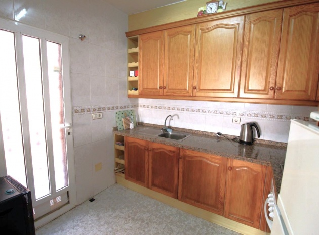 Revente - Villa - Playa Flamenca - pueblo caballero